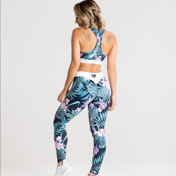 Women’s Best Sculpture Sports Bra - Picture 6 of 6